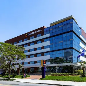 3* מלון Comfort Aeroporto